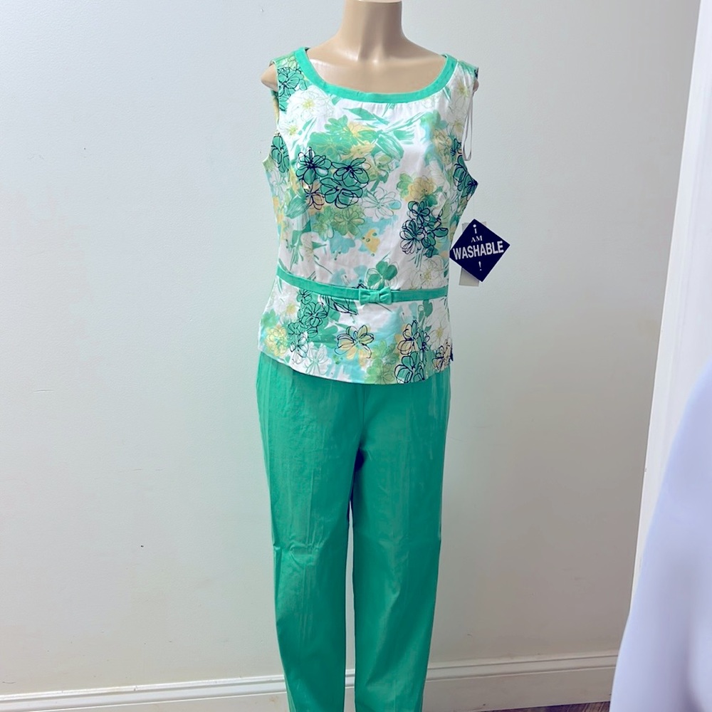 Vintage Look Pants Suit